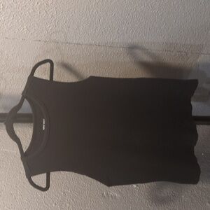 Black ribbed tank top